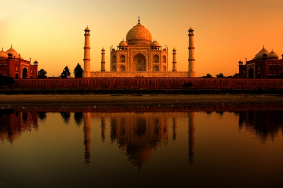 Round the World via India, Nepal and Tibet Round the World via India, Nepal and Tibet Featured Image