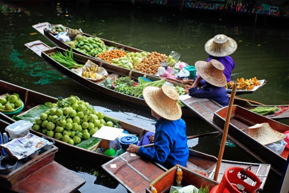 Shopping in Thailand Shopping in Thailand Featured Image