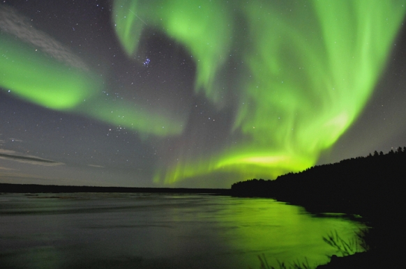 Northern Lights shine on Ireland Northern Lights shine on Ireland Featured Image