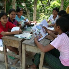 The girls do their homework
