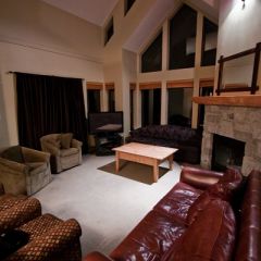 Season Accommodation with Ride On Whistler - Livin