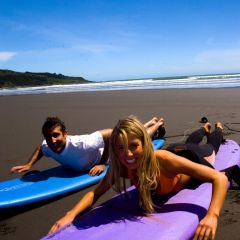 Learn to surf, Raglan