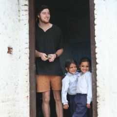 Letz Live & volunteer in Nepal